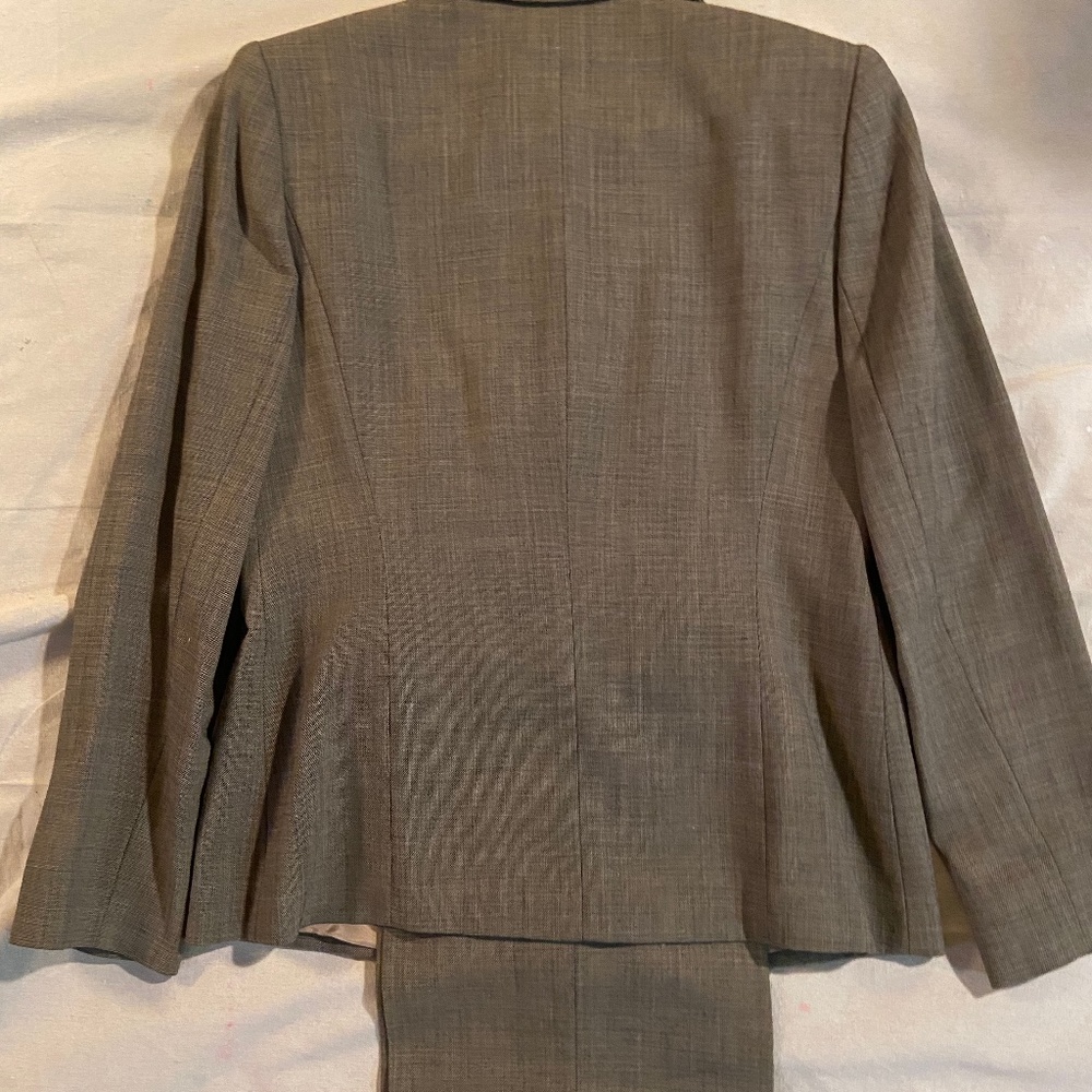 Ellen Tracy Wool Suit - Picture 2 of 4